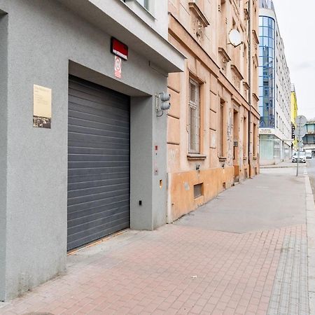 Brand New Studio Apartment #51 With Free Secure Parking In The Center Prag Exteriör bild