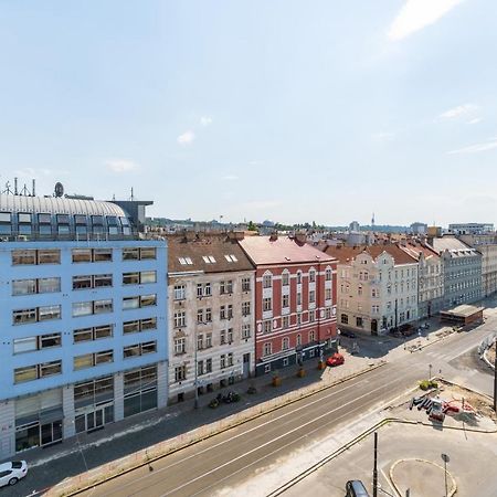 Brand New Studio Apartment #51 With Free Secure Parking In The Center Prag Exteriör bild